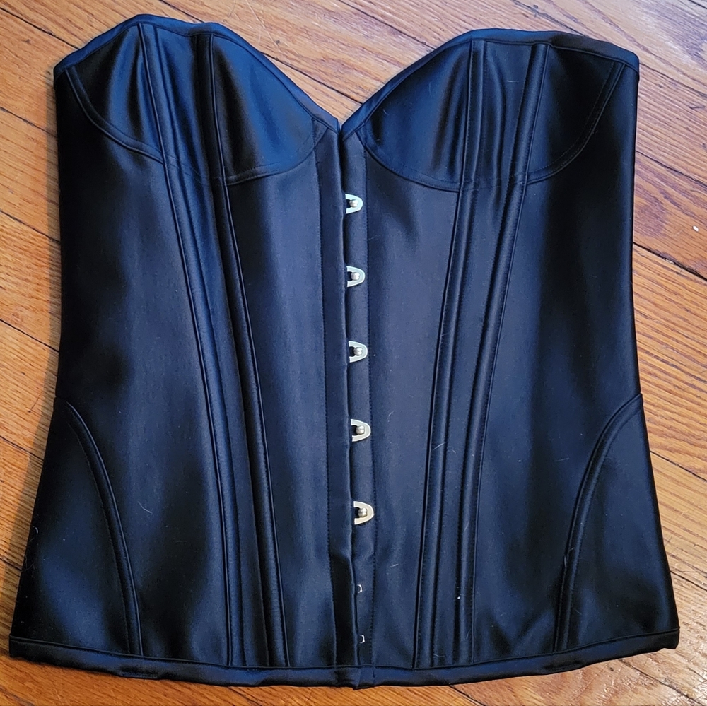 L'Agent by Agent ProvocateurWomen's Black Penelope Corset MEDIUM 34B